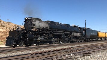 Union_Pacific_Big_Boy_4014_Cajon_Summit_October_13th,_2019.jpg