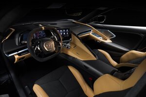 2020-Chevrolet-Corvette-C8-Stingray-Coupe-Interior-Natural-001-cockpit.jpg
