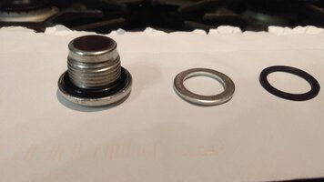 axle plug_3.jpg