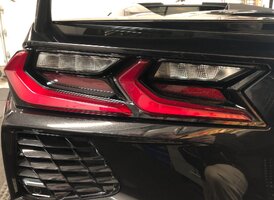 C8 AE Taillights B4 Overlay.jpg