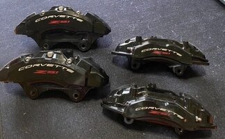 Z51 Brake Calipers.jpg