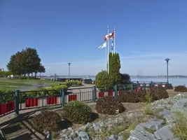 #17 - ppparc-regard-sur-le-fleuve.webp
