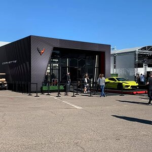 2020 Corvette Mobile Display Bldg..jpg