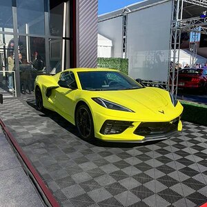 Accelerate Yellow 2020 Covette Z51.jpg