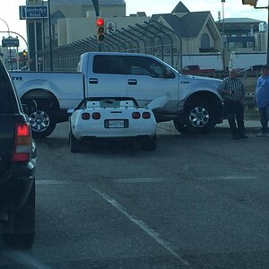 Vette Under Truck 3.jpg