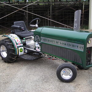 Quarter Scale Pulling Tractor 3.jpg