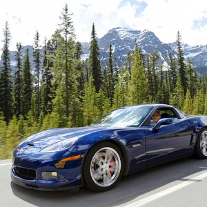 Mike's Z06 Blue 6-03-2017.jpg