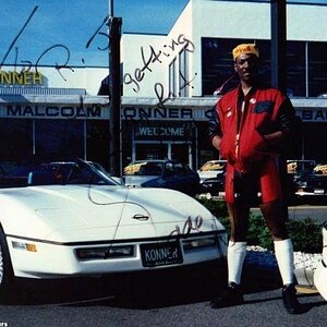 eddie murphy at malcolm konner chevrolet.jpg
