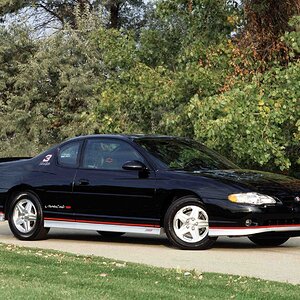 2002-Chevy-Monte-Carlo.jpg