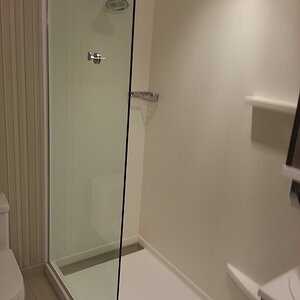 Marriott Bathroom 2.jpg