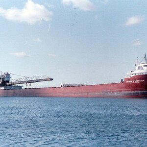 The_SS_Arthur_M._Anderson_in_Two_Harbors_Sep_1988_(4505017793).jpg