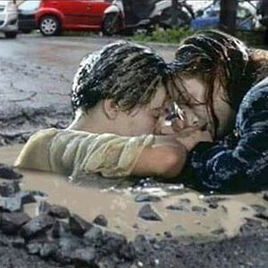 bewarepotholes.jpg