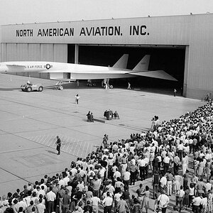 167  XB70A triplesonic research plane may 1965.jpg