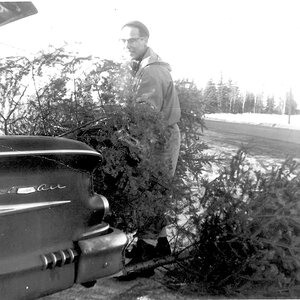 9 - Jon Cano Dec 1959 '58 Chevy Belair Christmas Tree for work company car.jpg