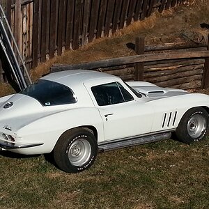 66-vette-coupe.jpg