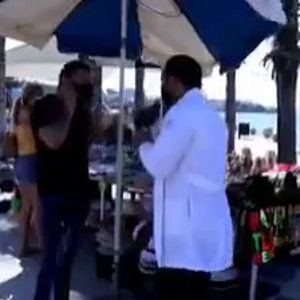 received_36234250169845611_1_.mp4