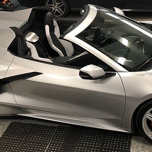 C8 interior colours.jpg