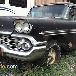 1958_brookwood_wagon_impala_barn_find_junkyard_side-2.jpg