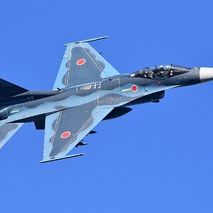 F-2-fighter-jets-of-the-Japan-Air-Self-Defense-Force-001.jpg