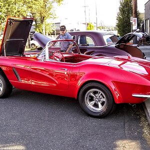 2019 Cruise-In Portland Transmission 11.jpg