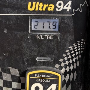 Gas price.jpg