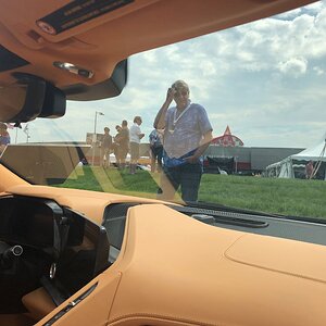 Dipped interior w'shield glare 1.jpg