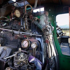 steam_locomotive_cab_interior_stephen_thompson_34ed4f9d16619daea196aeb828f8e115a1bde28c.jpg