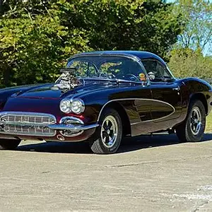 Media 'IMG_3917.webp' in category 'Corvette C1 & C2'
