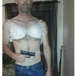 Media '1bc9b3e9cbc4b7aea04d6cb80bf2d36d6ef4b36c92144909475301d0b9c4ff8b.webp' in category 'Off Topic'