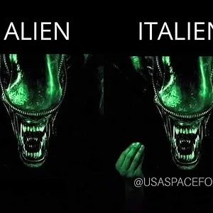 Media 'alien6.webp' in category 'Off Topic'