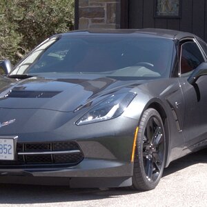 Vette TC Driveway2 edit.jpg