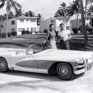 cadillac_lasalle_ii_convertible_concept_car_2.jpg